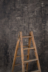 15188 Grey Strong Text ST
