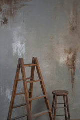 361 Grey Contrasty L