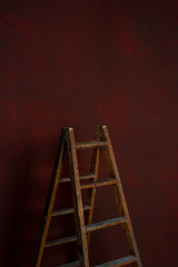 5265 Red Mid Text L
