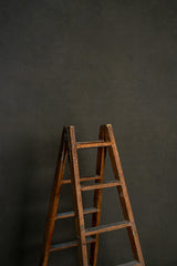 5284 Greenish Grey Mid Text Mid