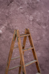 5354 Rose Strong Text Large