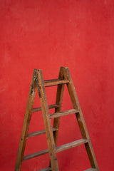 5355 Red Low Text Large