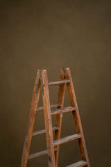 5368 Distressed Large