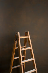 5593 Brown Low Text ST