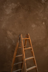 5637 Brown Mid Text Large