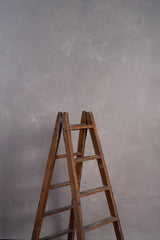 5836 Light Grey Mid Text Large