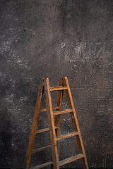 5933 Warm Grey Strong Text L