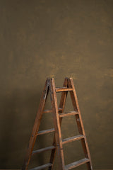 5940 Ochre Mid Text L
