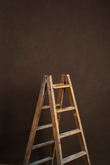 5961 Brown Mid Text M