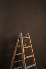 5962 Brown Mid Text M