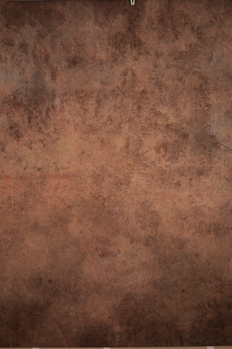 600 Brown Mid Text L+