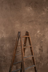 6013 Brown Mid Text M