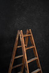 6026 Dark Grey Mid Text ST