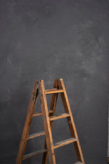 6100 Grey Mid Text ST