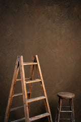 627 Brown Mid Text L