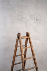 6450 Light Grey Mid Text M