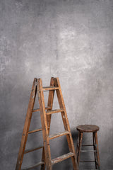 649 Light Grey Mid Text L