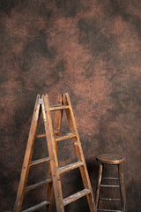 658 Brown Mid Text L+