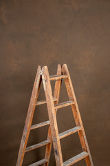 6584 Brown Mid Text L