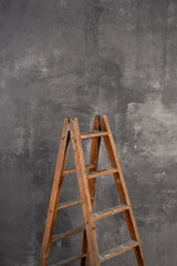 6606 Grey Strong Text M