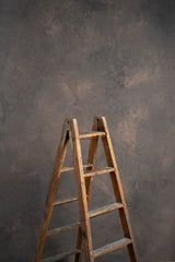6842 Warm Grey Mid Text M