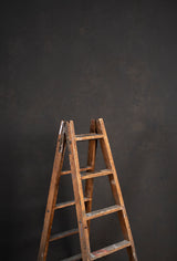 6921 Warm Grey Mid Text M