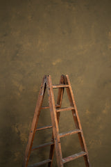 7045 Green Ochre Mid Text M