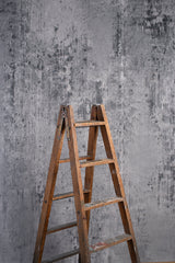7067 Grey Strong Text L