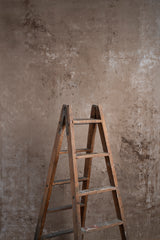 7069 Beige Strong Text L