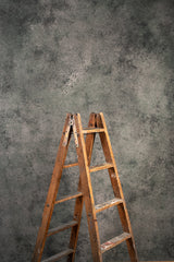 7320 Greenish Grey Mid Text M