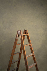7337 Olive Green Mid Text M