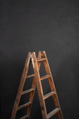 7418 Dark Grey Mid Text ST