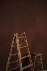 752 Red Mid Text L+