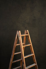 7531 Olive Green Mid Text L