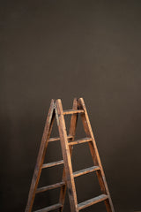 7551 Olive Green Mid Text M