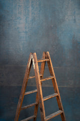7560 Blue Grey Mid Text M