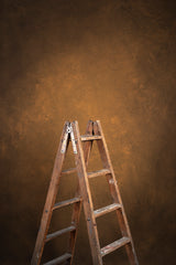 7573 Ochre Brown Mid Text L