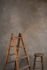 760 Cold Grey Brown Mid Text L