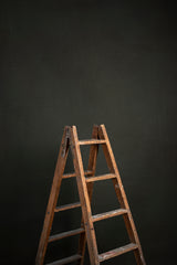 7622 Dark Green Grey Distressed L