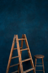 763 Blue Mid Text L