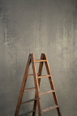 7704 Greenish Grey Mid Text L