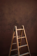 7777 Red Brown Mid Text ST