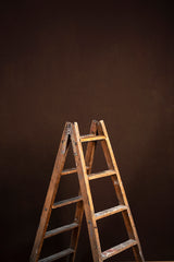 7811 Ochre Brown Mid Text L