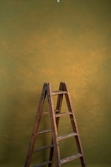 7902 Green Mid Text L