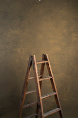 7919 Ochre Mid Text L