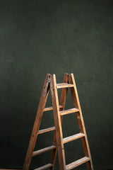 7946 Green Mid Text M