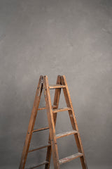 8069 Grey Mid Text L