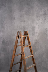 8130 Grey Mid Text M