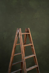 8251 Green Mid Text ST