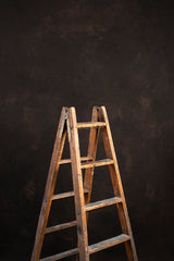 8272 Brown Mid text ST